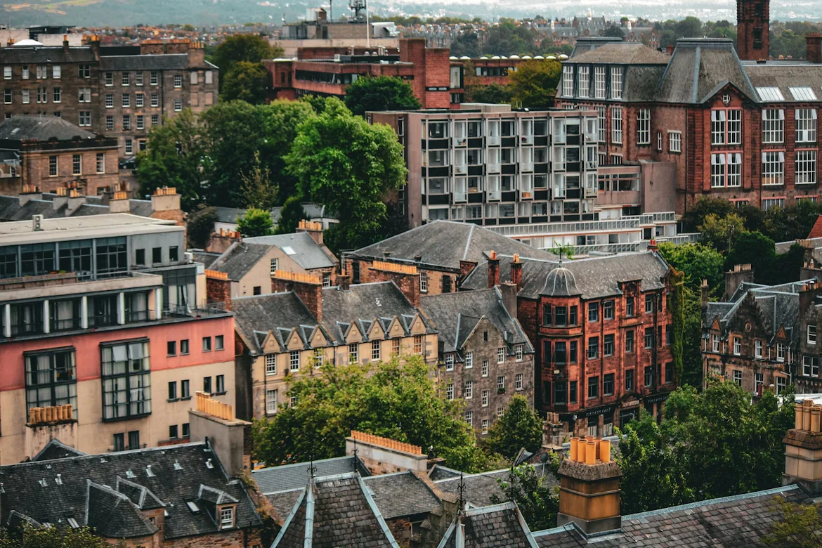 Residential properties in Golders Green surveyed by MSR Surveying